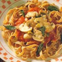ЛАПША С ШАМПИНЬОНАМИ