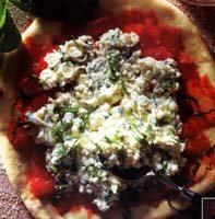 ЗАКРЫТАЯ ПИЦЦА С БРЫНЗОЙ
